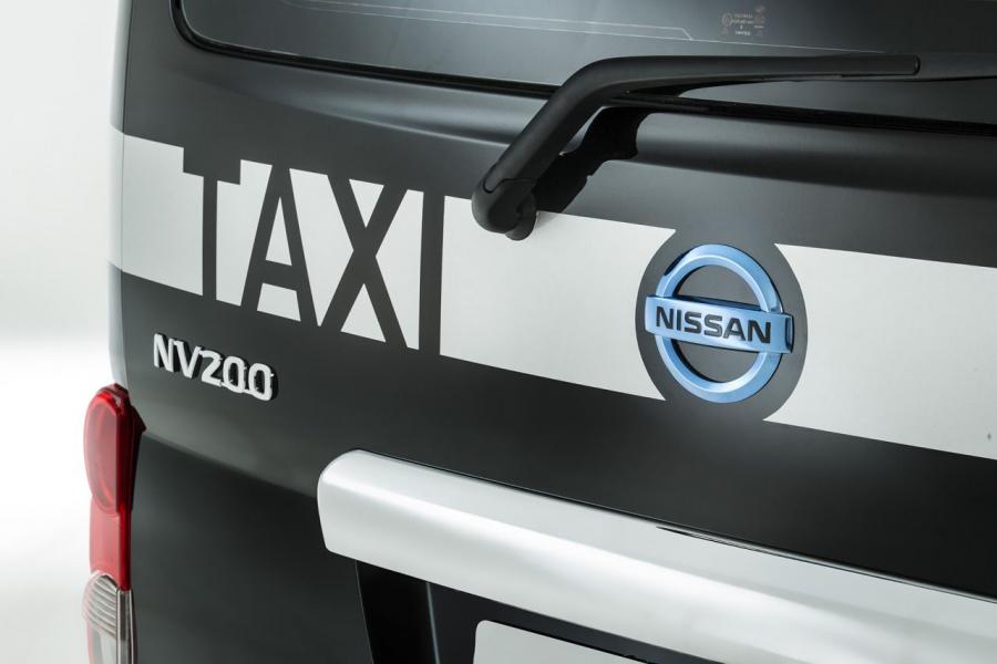  Nissan NV200 London Taxi 2014 года  (фото 12 из 12)